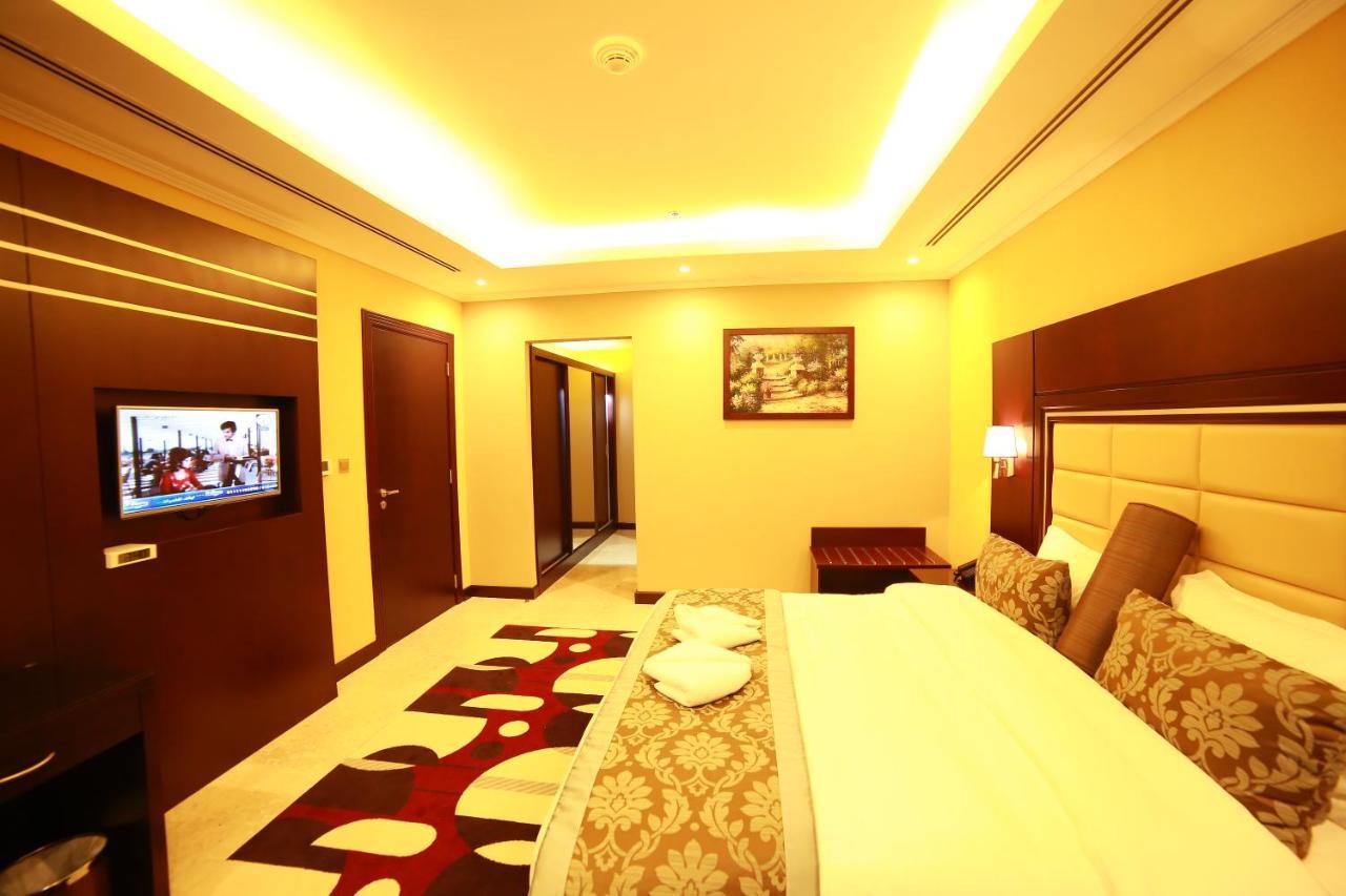 Telal Hotel Apartments Dubai Eksteriør billede